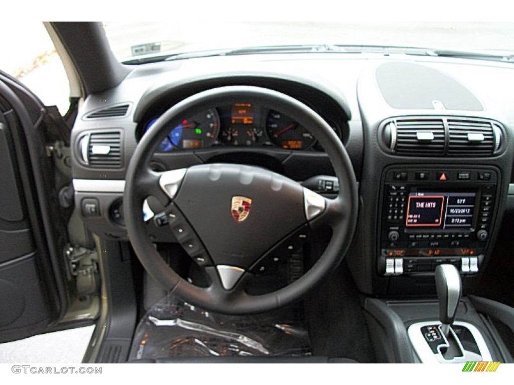 2008 Porsche Cayenne Tiptronic Black Dashboard Photo #72624284