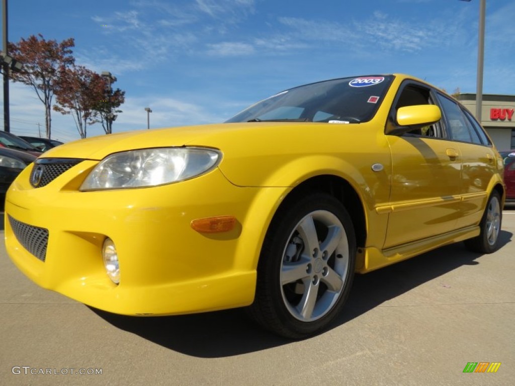 2003 Protege 5 Wagon - Vivid Yellow / Off Black photo #1