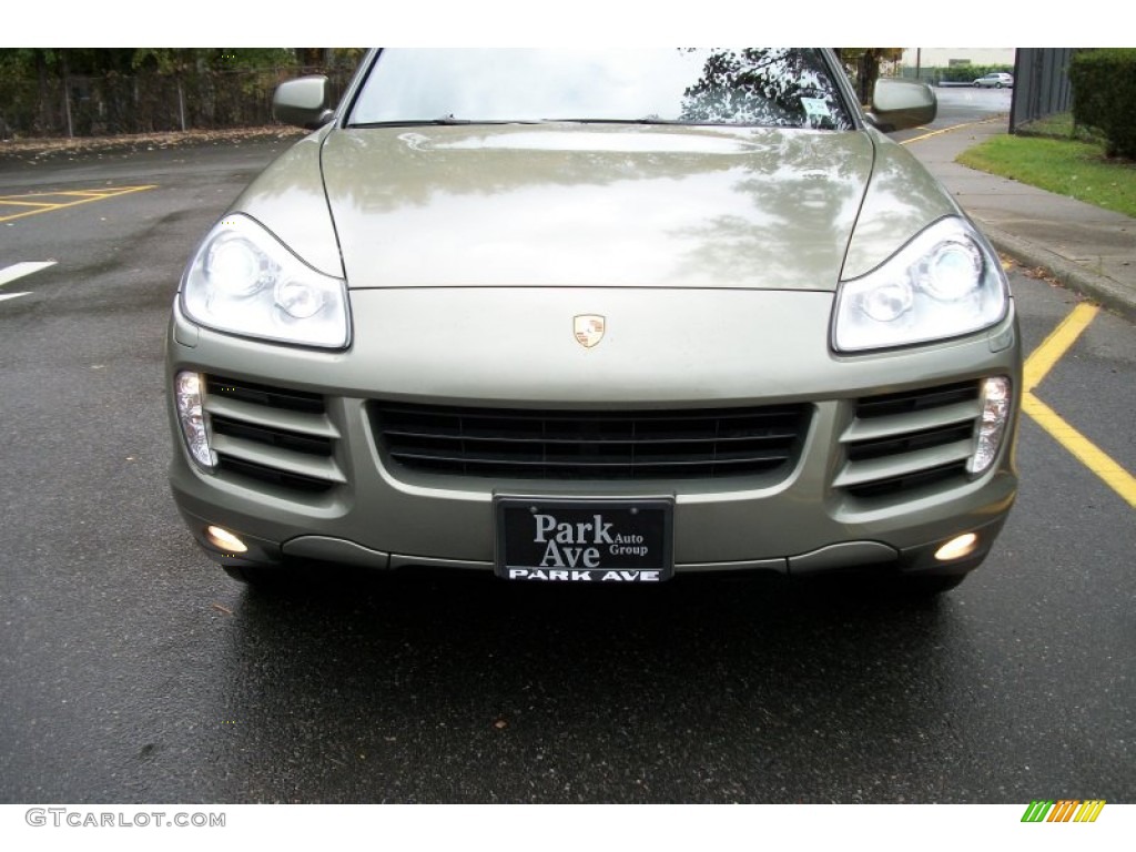 2008 Cayenne Tiptronic - Olive Green Metallic / Black photo #36