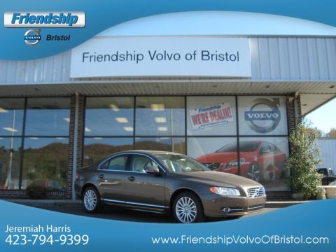 2013 Volvo S80 3.2 Data, Info and Specs