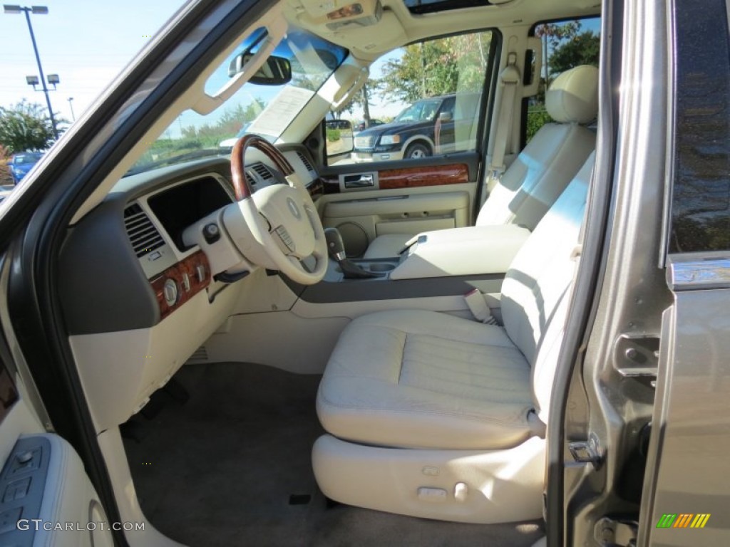 2004 Navigator Luxury - Mineral Grey Metallic / Light Parchment photo #6
