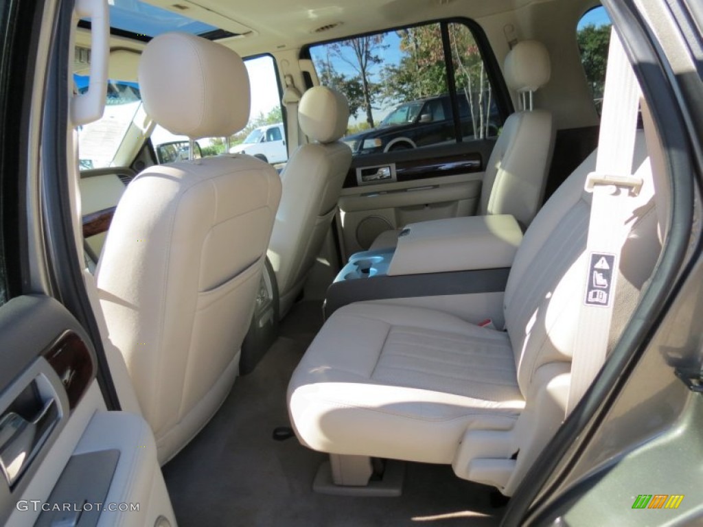 2004 Navigator Luxury - Mineral Grey Metallic / Light Parchment photo #9