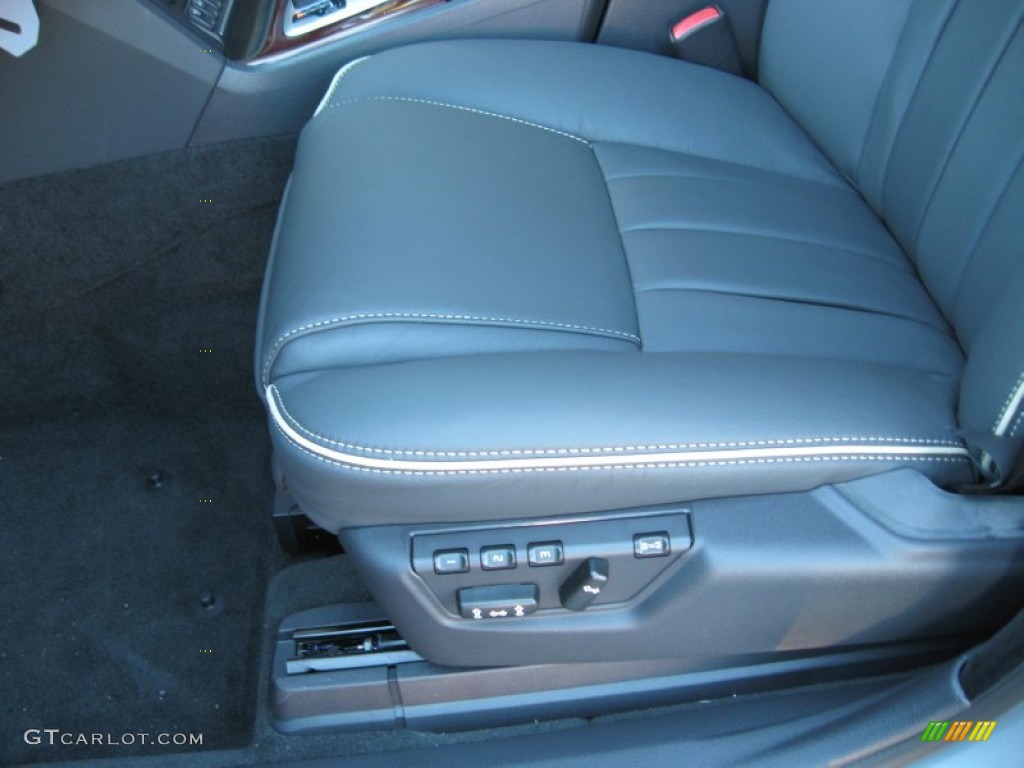 2013 Volvo XC90 3.2 AWD Front Seat Photo #72626906