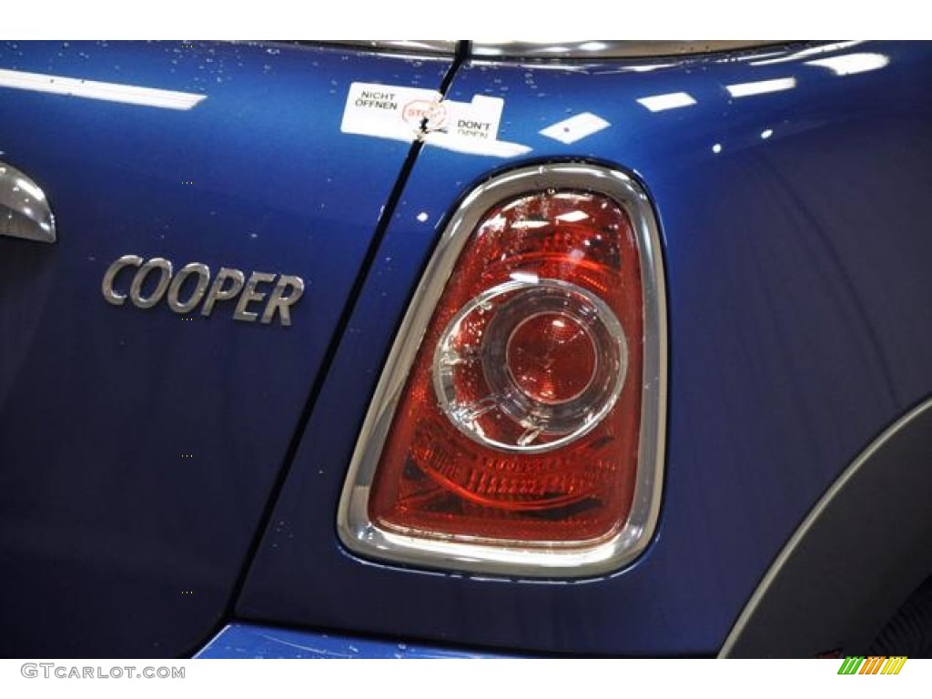 2013 Cooper Hardtop - Lightning Blue Metallic / Carbon Black photo #13