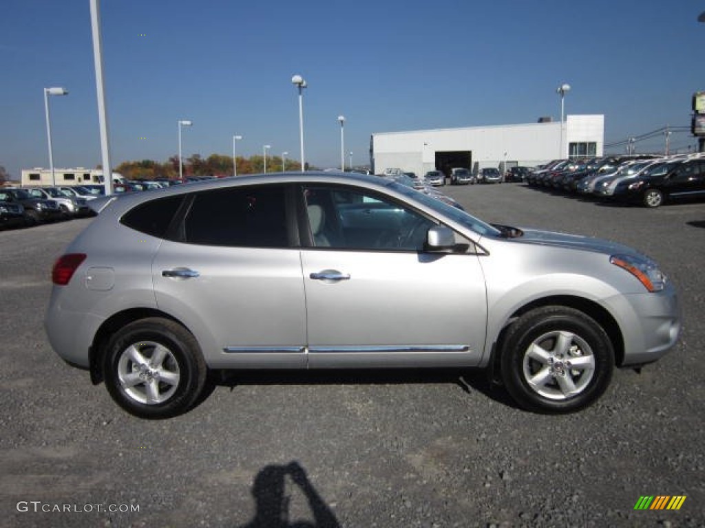 2013 Rogue S Special Edition AWD - Brilliant Silver / Gray photo #8