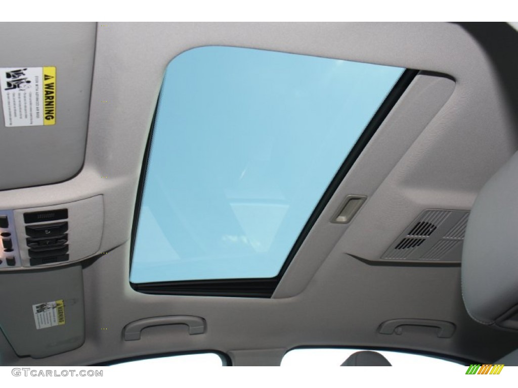 2006 BMW 5 Series 530i Sedan Sunroof Photos