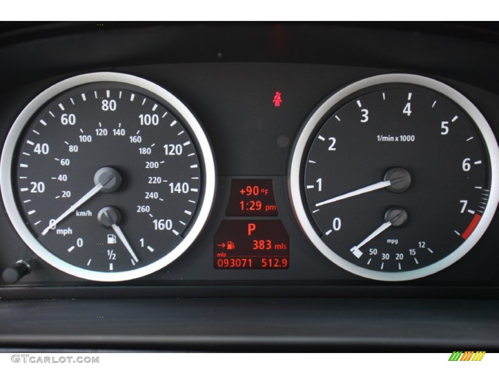 2006 BMW 5 Series 530i Sedan Gauges Photos