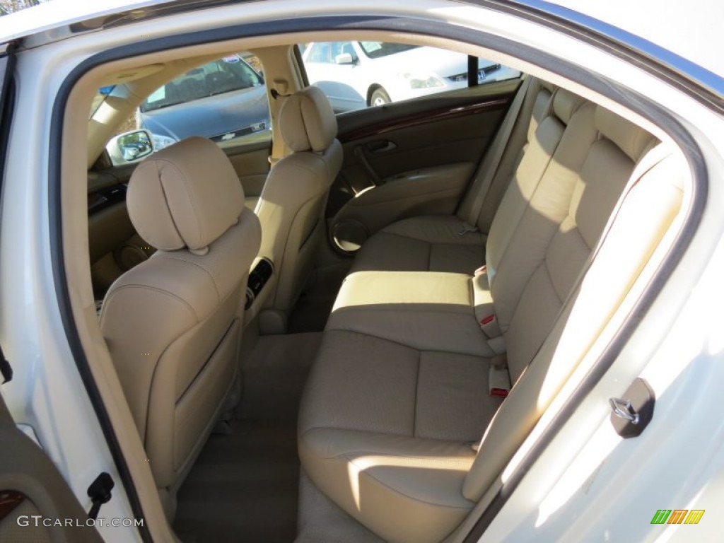 2006 Acura RL 3.5 AWD Sedan Rear Seat Photo #72629817