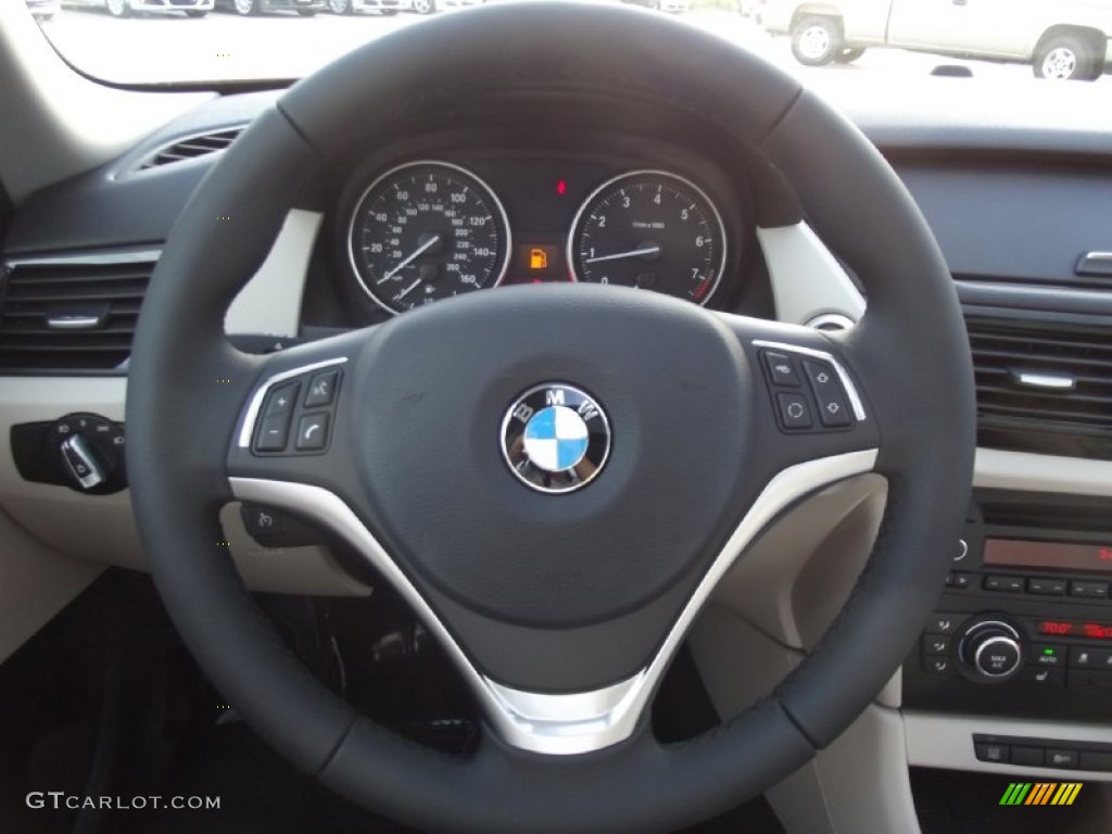 2013 BMW X1 sDrive 28i Oyster Steering Wheel Photo #72630533