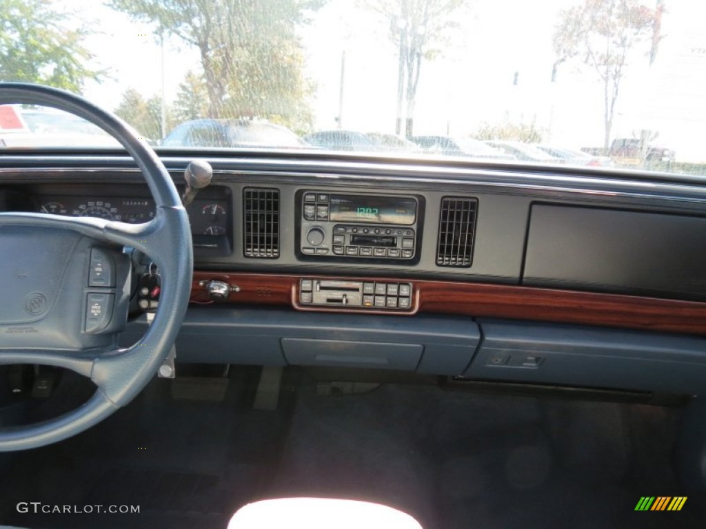 1998 LeSabre Custom - Bright White / Taupe photo #11