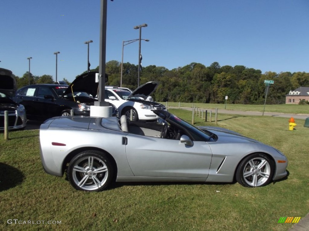 Blade Silver Metallic 2010 Chevrolet Corvette Convertible Exterior Photo #72633086
