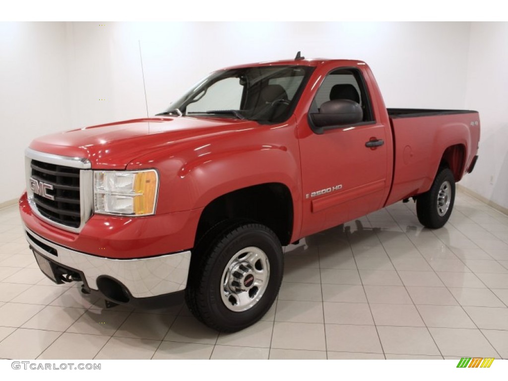 2007 Sierra 2500HD Regular Cab 4x4 - Fire Red / Dark Titanium photo #3