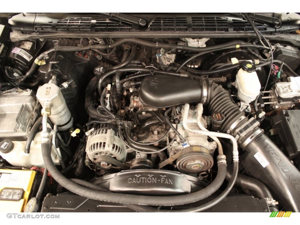 2003 Chevrolet Blazer LS 4x4 4.3 Liter OHV 12-Valve V6 Engine Photo #72636767