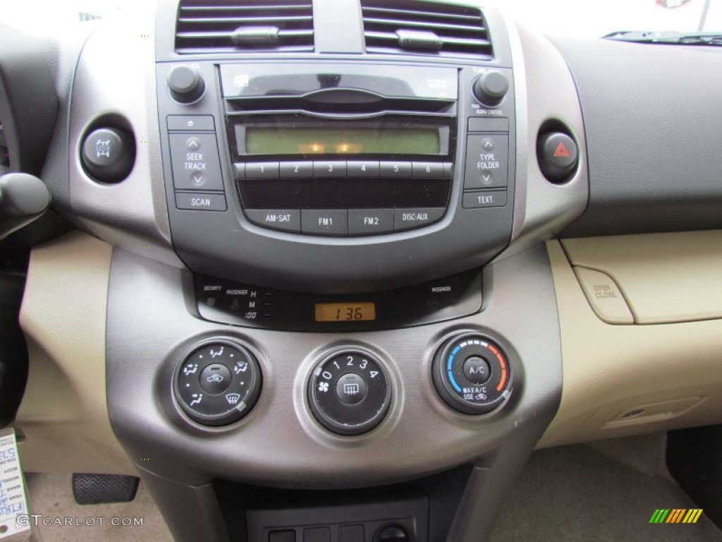 2010 Toyota RAV4 V6 4WD Controls Photo #72638084