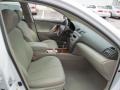 Super White - Camry XLE Photo No. 28