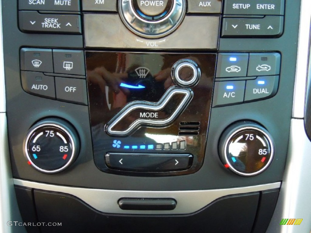 2011 Hyundai Sonata Limited Controls Photo #72640661
