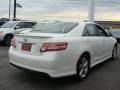 Super White - Camry SE Photo No. 4