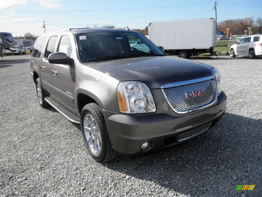 2013 Yukon XL Denali AWD - Mocha Steel Metallic / Ebony photo #2