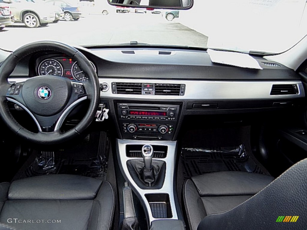 2009 3 Series 335i Sedan - Jet Black / Black photo #14