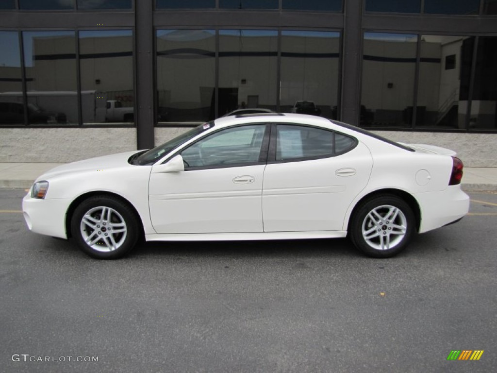 2005 Grand Prix GTP Sedan - Ivory White / Dark Pewter photo #2