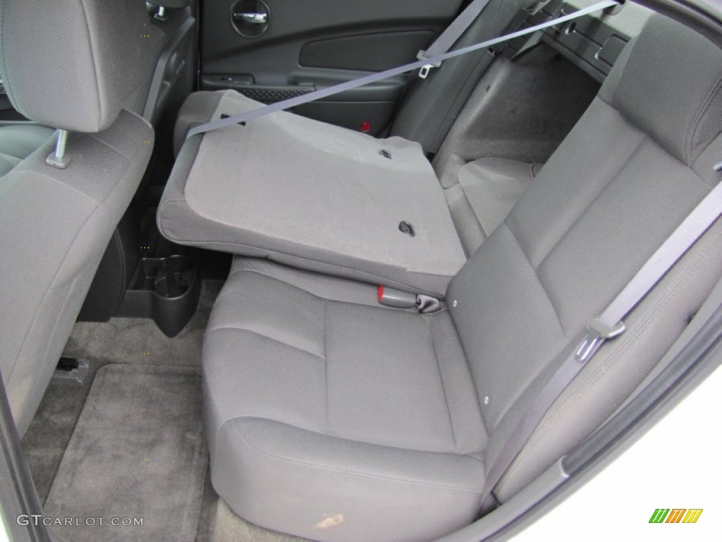 2005 Grand Prix GTP Sedan - Ivory White / Dark Pewter photo #22