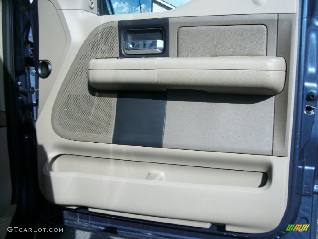 2004 F150 XLT SuperCab - Medium Wedgewood Blue Metallic / Tan photo #25