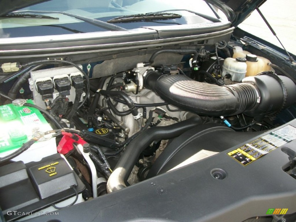 2004 Ford F150 XLT SuperCab Engine Photos
