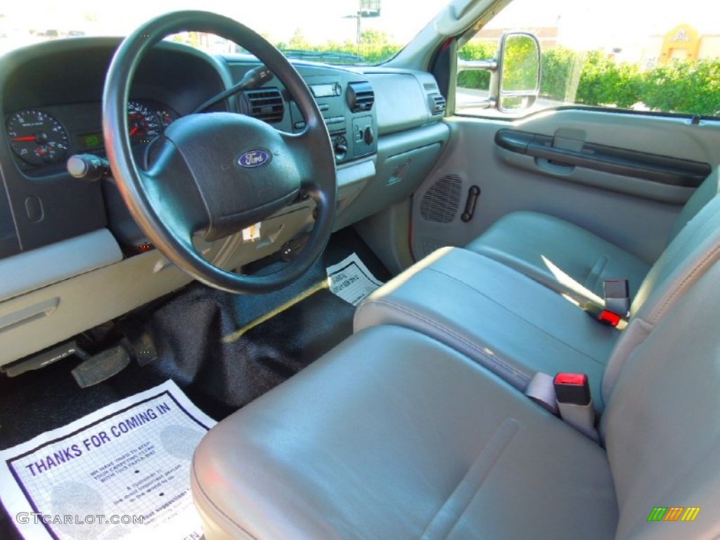 2006 F350 Super Duty XL SuperCab 4x4 Flatbed - Red Clearcoat / Medium Flint photo #28