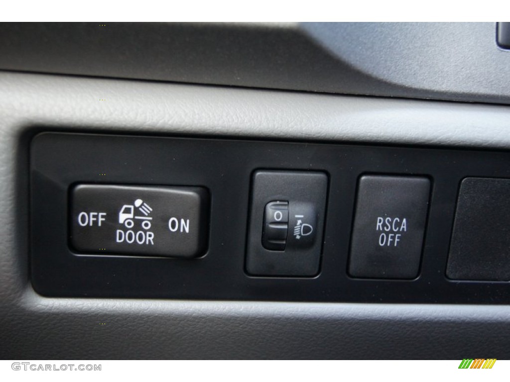 2013 Toyota Tundra Platinum CrewMax 4x4 Controls Photo #72648404