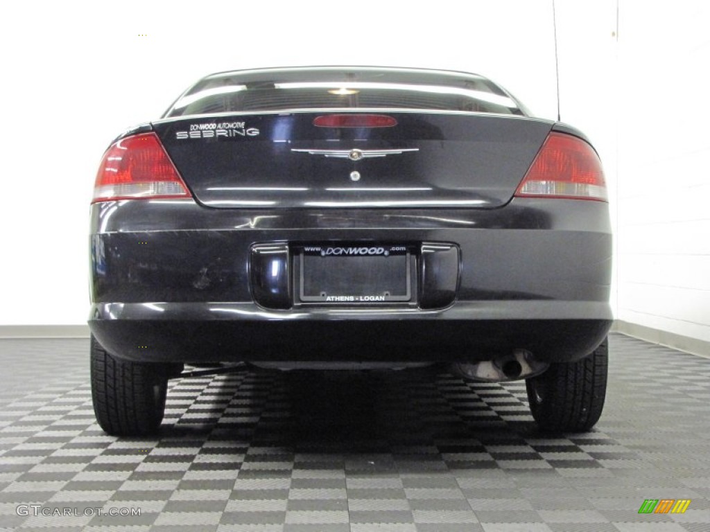 2006 Sebring Sedan - Brilliant Black / Dark Slate Gray photo #4