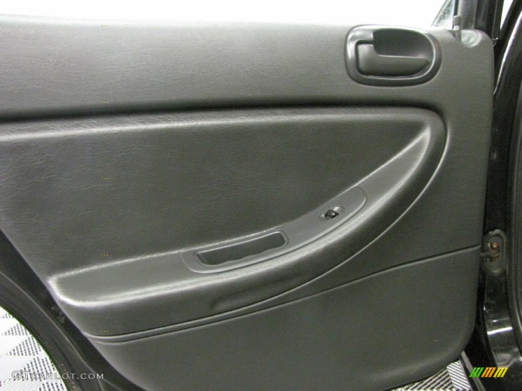 2006 Sebring Sedan - Brilliant Black / Dark Slate Gray photo #15