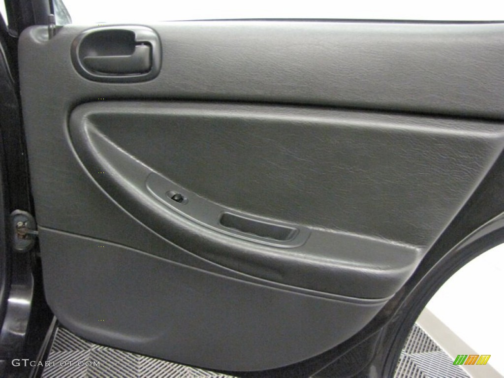 2006 Sebring Sedan - Brilliant Black / Dark Slate Gray photo #16