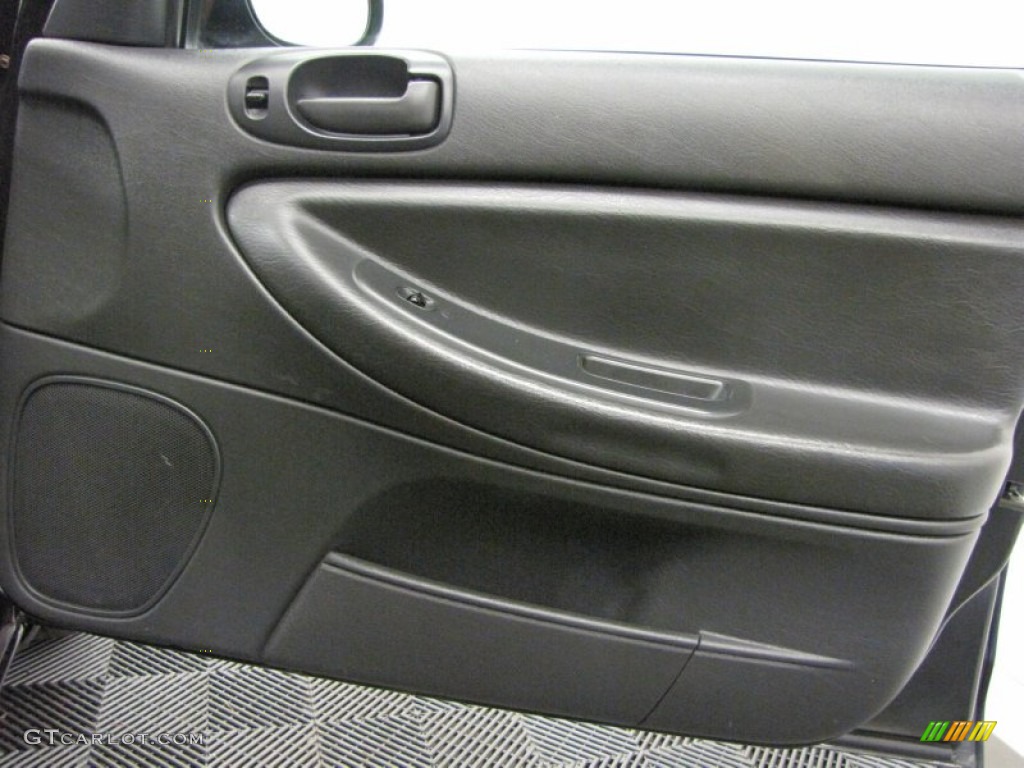 2006 Sebring Sedan - Brilliant Black / Dark Slate Gray photo #17