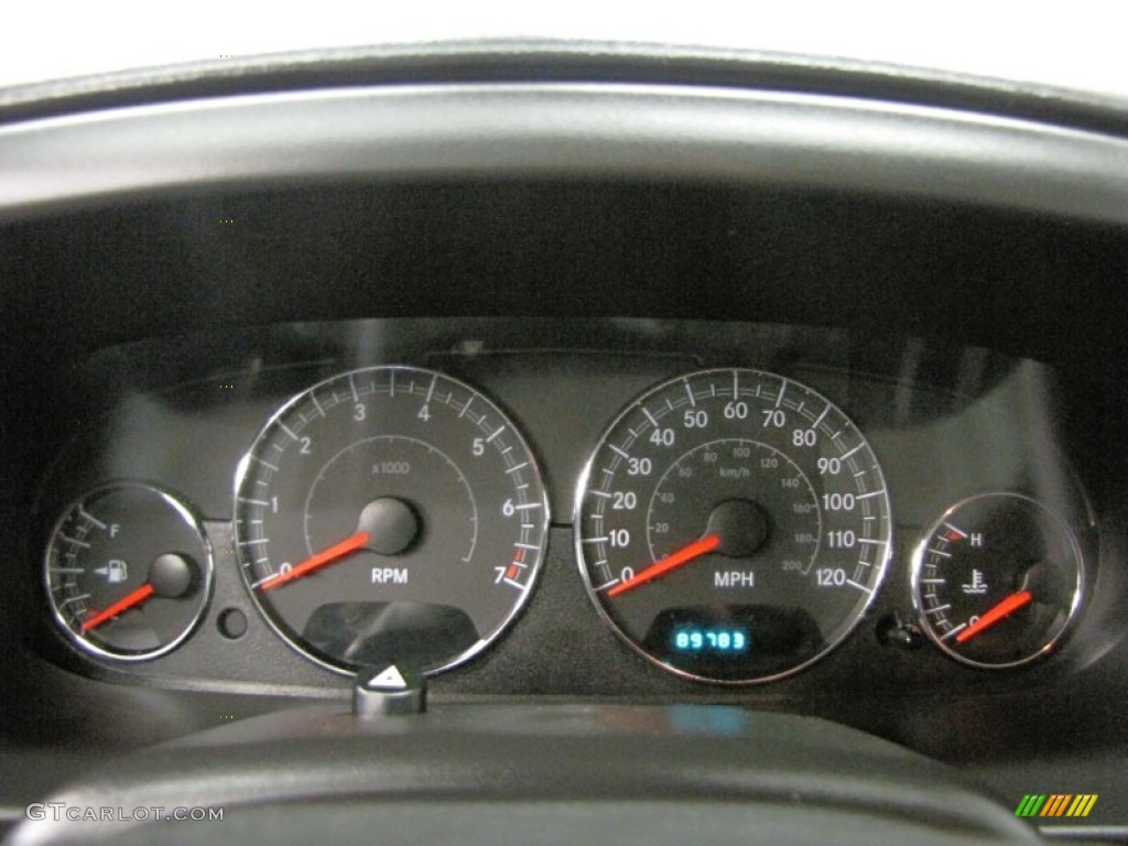 2006 Sebring Sedan - Brilliant Black / Dark Slate Gray photo #24