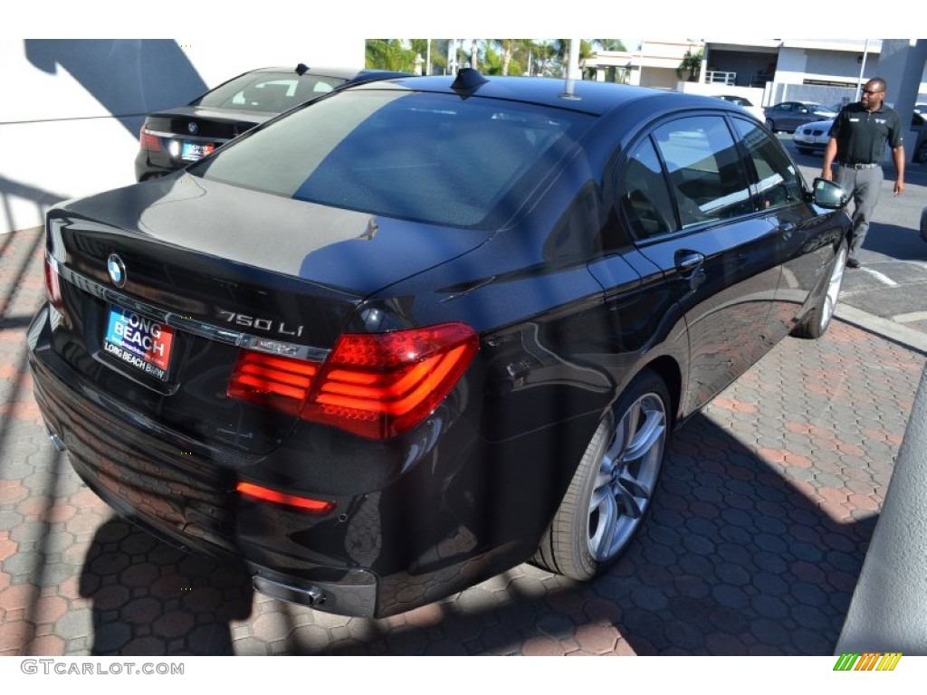 2013 5 Series 528i Sedan - Jet Black / Black photo #3