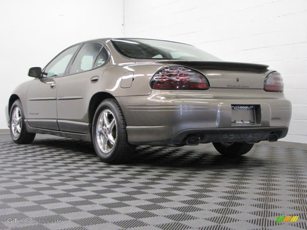 2000 Grand Prix GT Sedan - Champagne Beige Metallic / Dark Taupe photo #2