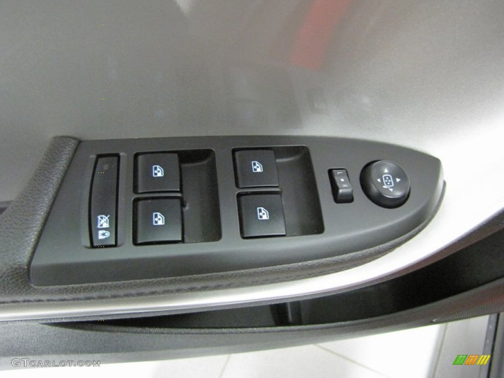 2012 Chevrolet Volt Hatchback Controls Photo #72653894