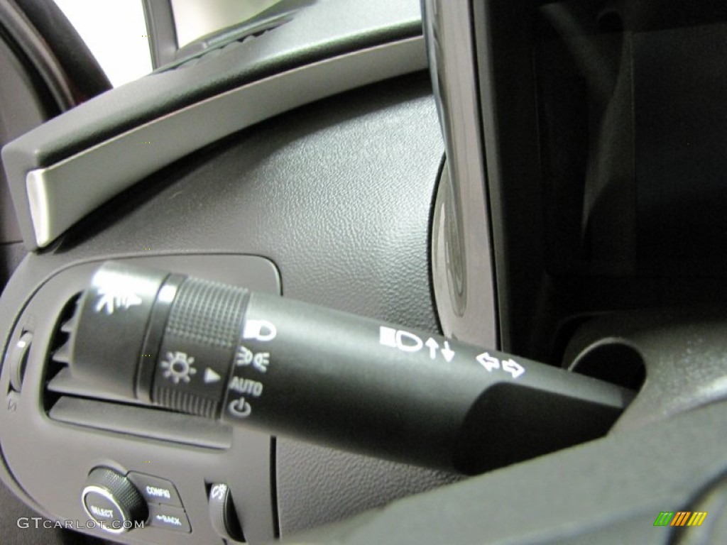 2012 Chevrolet Volt Hatchback Controls Photo #72653933