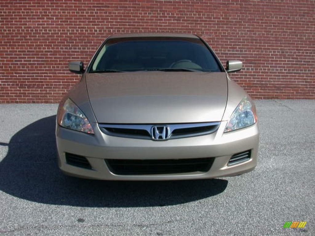 2006 Accord EX-L V6 Sedan - Desert Mist Metallic / Ivory photo #7