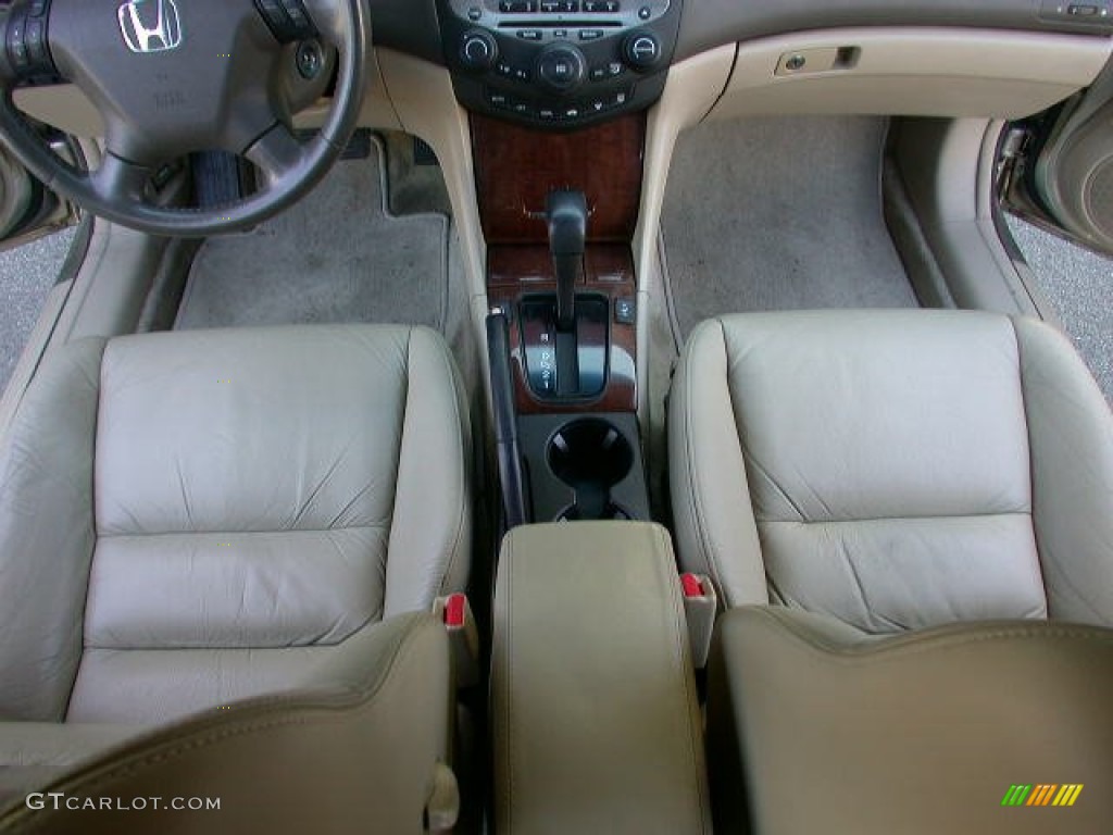 2006 Accord EX-L V6 Sedan - Desert Mist Metallic / Ivory photo #9