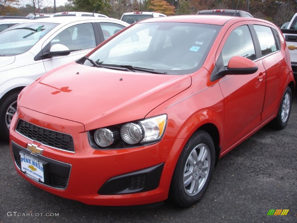 2013 Sonic LT Hatch - Inferno Orange Metallic / Jet Black/Dark Titanium photo #1