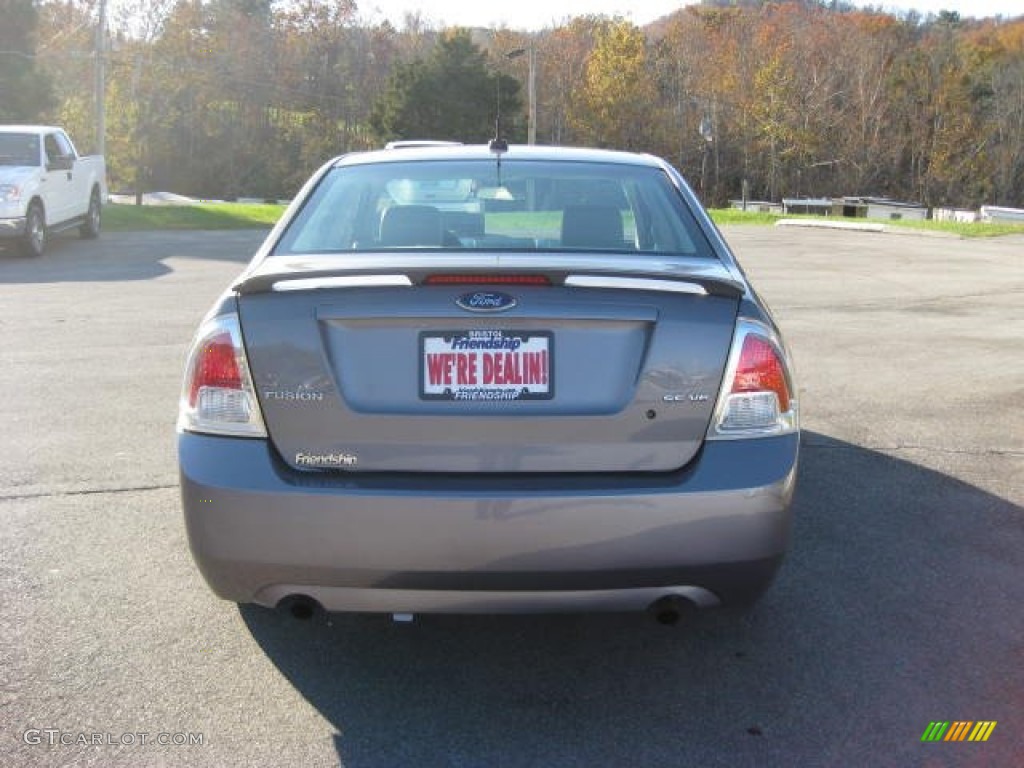 2007 Fusion SE V6 - Tungsten Grey Metallic / Light Stone photo #7
