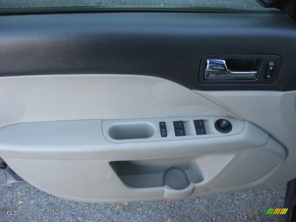 2007 Fusion SE V6 - Tungsten Grey Metallic / Light Stone photo #14