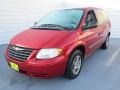 2006 Inferno Red Pearl Chrysler Town & Country   photo #6