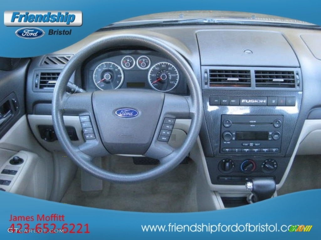 2007 Fusion SE V6 - Tungsten Grey Metallic / Light Stone photo #25