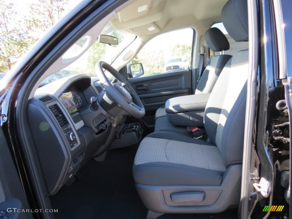 2012 Ram 1500 Express Quad Cab - Black / Dark Slate Gray/Medium Graystone photo #7