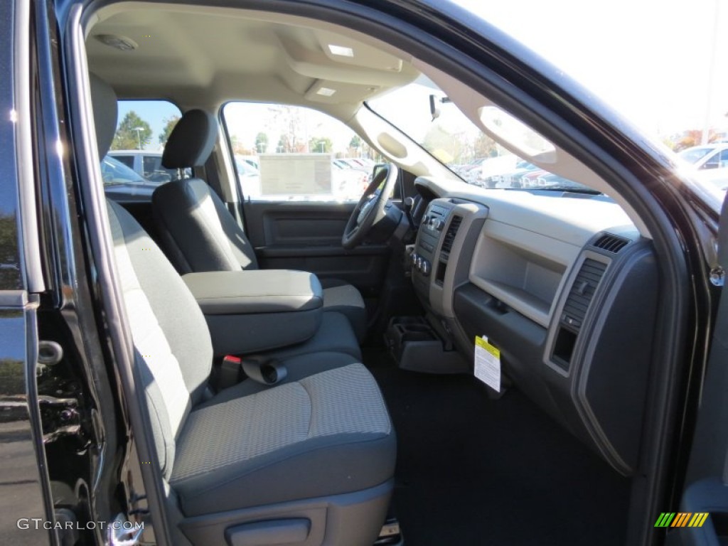 2012 Ram 1500 Express Quad Cab - Black / Dark Slate Gray/Medium Graystone photo #9