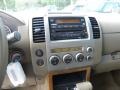 2005 Avalanche White Nissan Pathfinder LE  photo #23