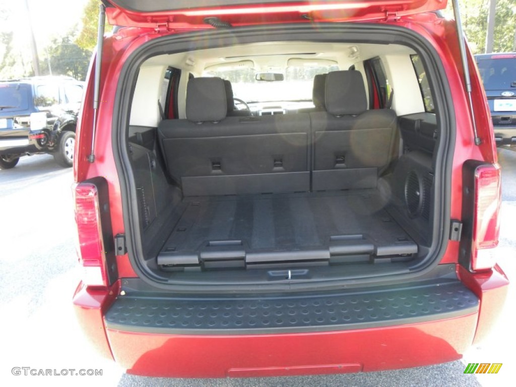 2007 Dodge Nitro R/T 4x4 Trunk Photo #72665744
