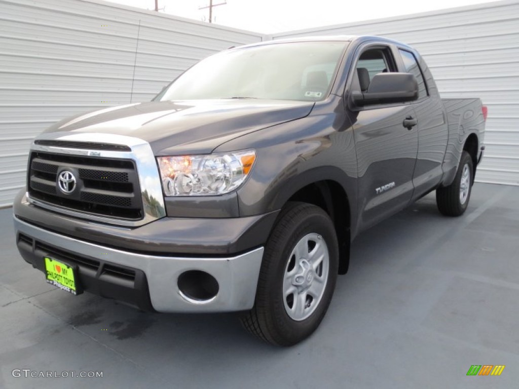 2013 Tundra Double Cab - Magnetic Gray Metallic / Graphite photo #6